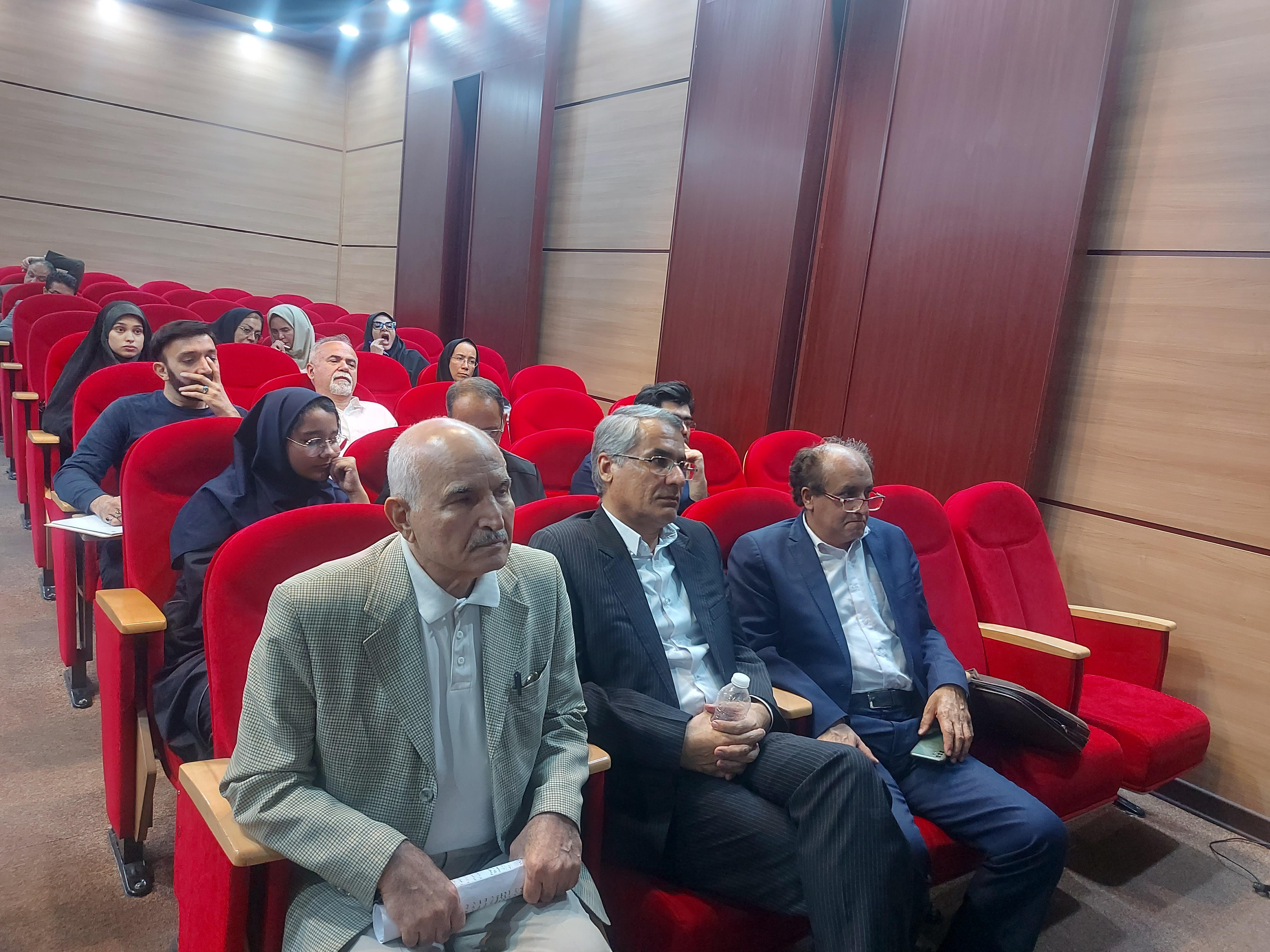  برگزاری موفقیت آمیز #نشست علمی- تخصصی با عنوان:  نقد هوش مصنوعی در عرصه نظر و عمل آموزش#۲۳ مهر ماه سال ۱۴۰۳