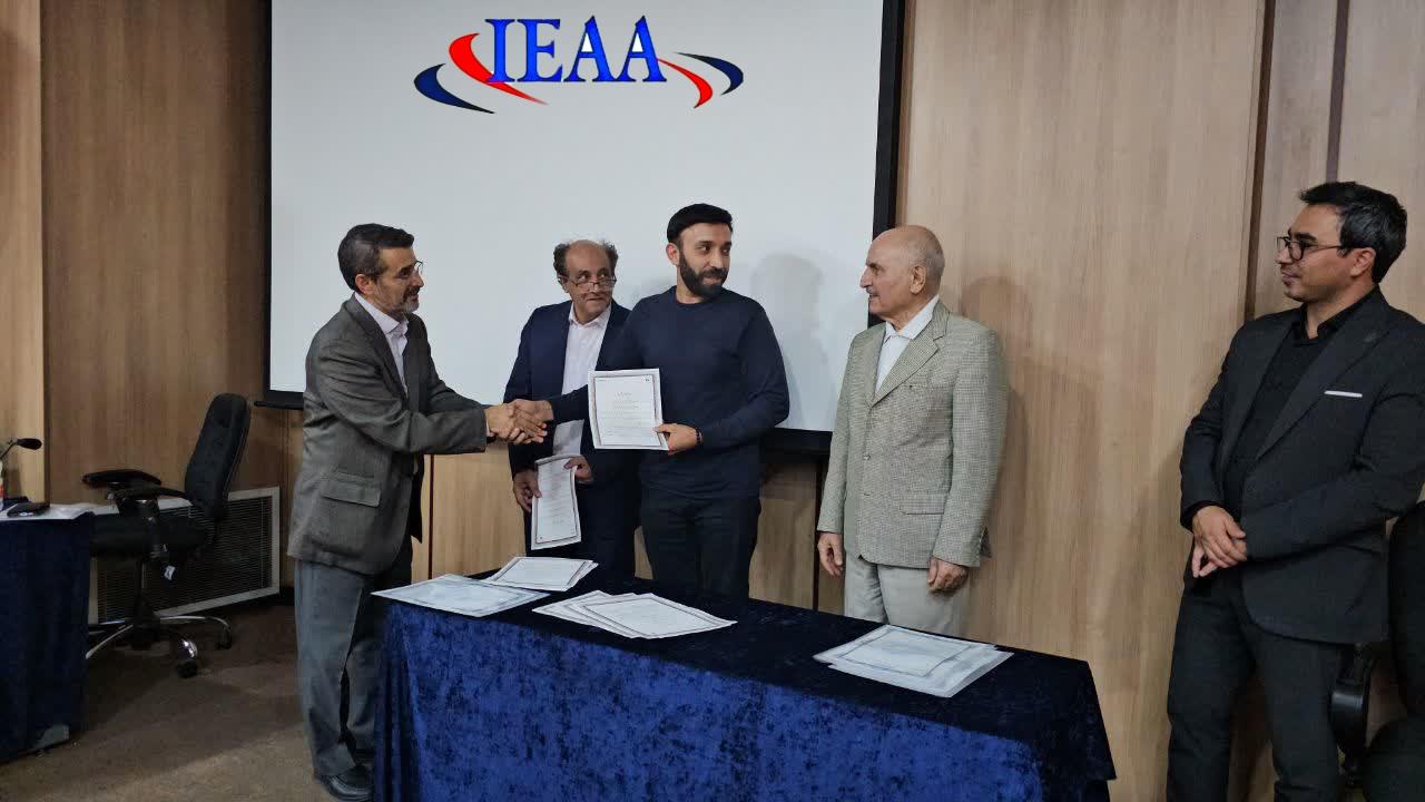  برگزاری موفقیت آمیز #نشست علمی- تخصصی با عنوان:  نقد هوش مصنوعی در عرصه نظر و عمل آموزش#۲۳ مهر ماه سال ۱۴۰۳